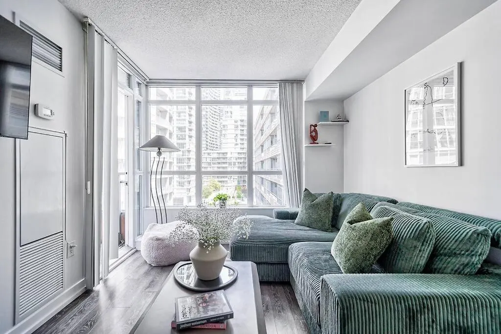 Designer 2Br Downtown Condo, Rogers Center Τορόντο