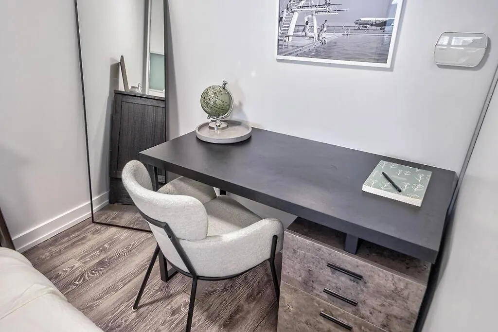 Designer 2Br Downtown Condo, Rogers Center Toronto 0*,