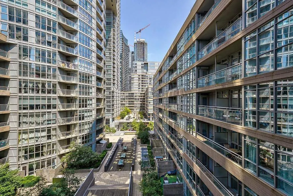 Apartment Designer 2Br Downtown Condo, Rogers Center Toronto